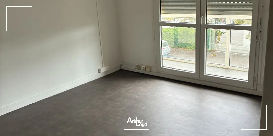 Bureaux - Location - LA ROCHELLE - 17000 - 160-160 - 7901891