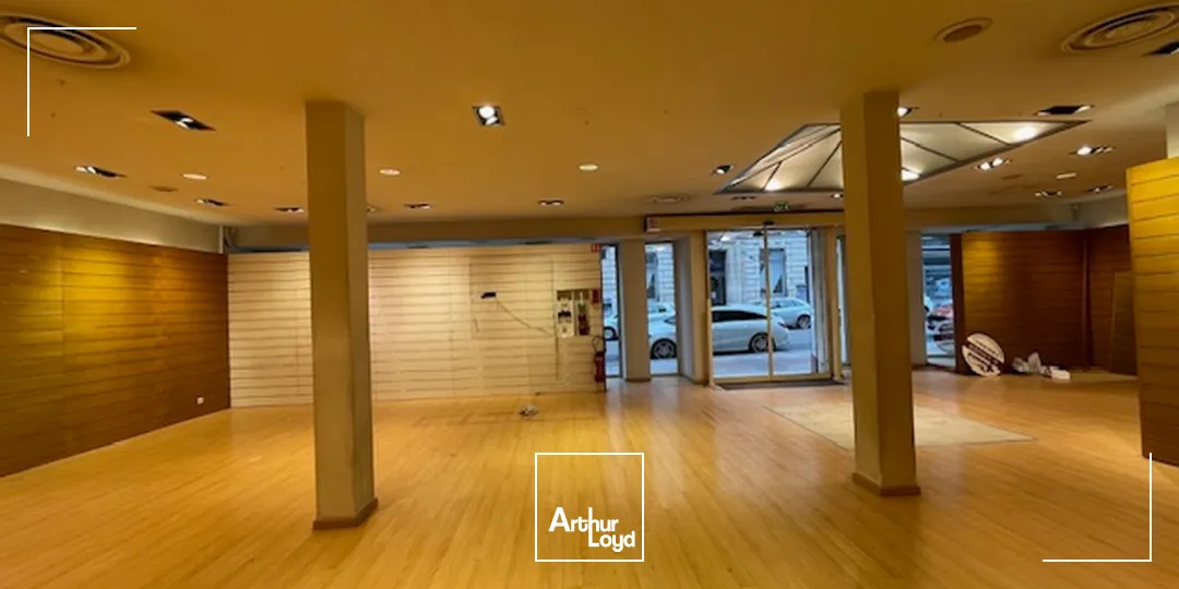 Locaux commerciaux - Location - SOISSONS - 02200 - 163-163 - 7903211