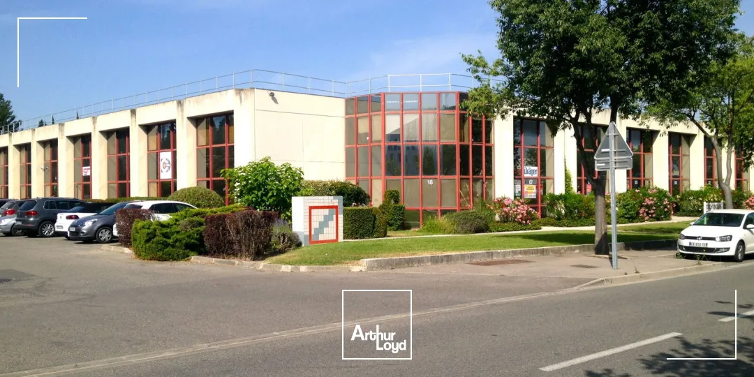 Locaux d'activité & Entrepôts - Location - AIX EN PROVENCE - 13290 - 140-140 - 7903239