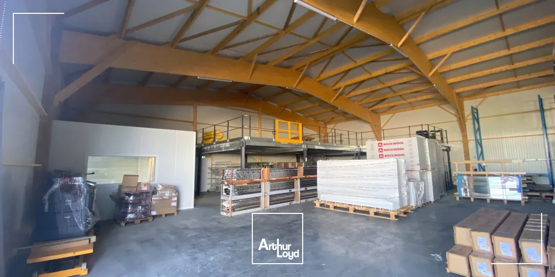 Locaux d'activité & Entrepôts - Location - LANDEVANT - 56690 - 550-550 - 7903281