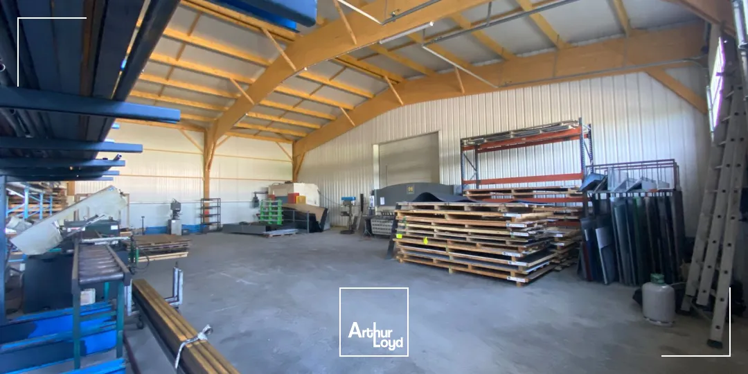 Locaux d'activité & Entrepôts - Location - LANDEVANT - 56690 - 550-550 - 7903280