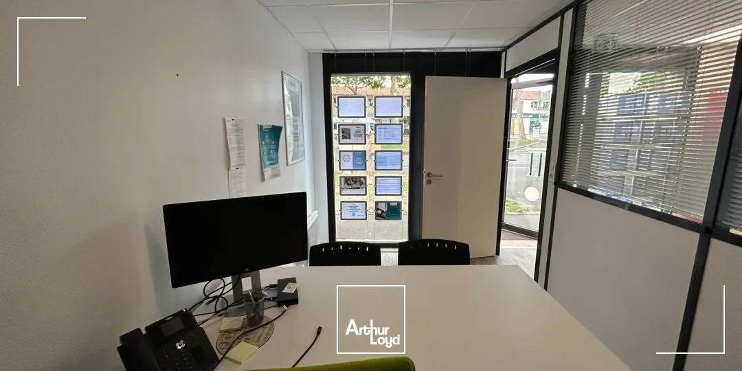 Locaux commerciaux - Location - SAINT SEBASTIEN SUR LOIRE - 44230 - 110-110 - 7903417
