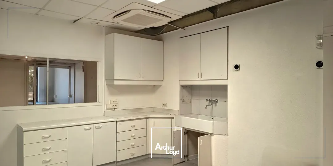 Bureaux - Location - TOULON - 83000 - 188-188 - 7903576