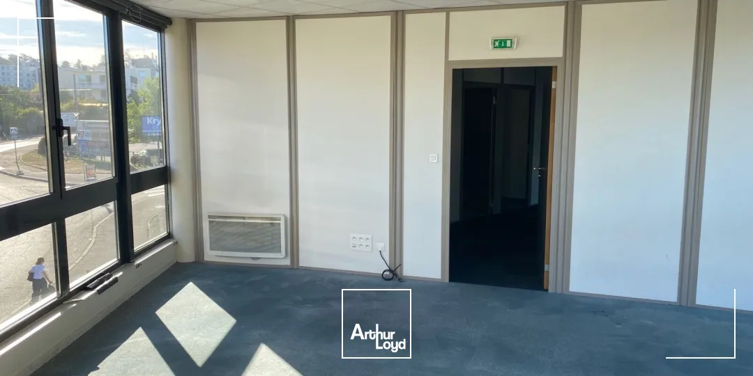 Bureaux - Location - SAINT PRIEST EN JAREZ - 42270 - 210-210 - 7903710
