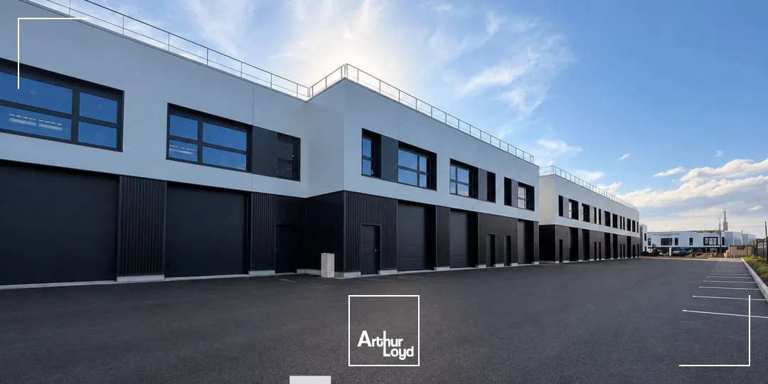 Locaux d'activité & Entrepôts - Location - DECINES CHARPIEU - 69150 - 143-2217 - 7903725