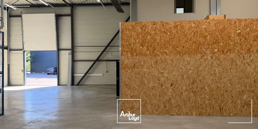 Locaux d'activité & Entrepôts - Location - DARDILLY - 69570 - 670-670 - 7903765