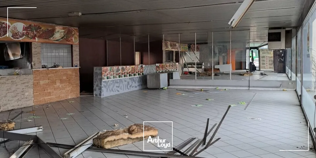 Locaux commerciaux - Vente - BRIVE LA GAILLARDE - 19100 - 160-160 - 7903900