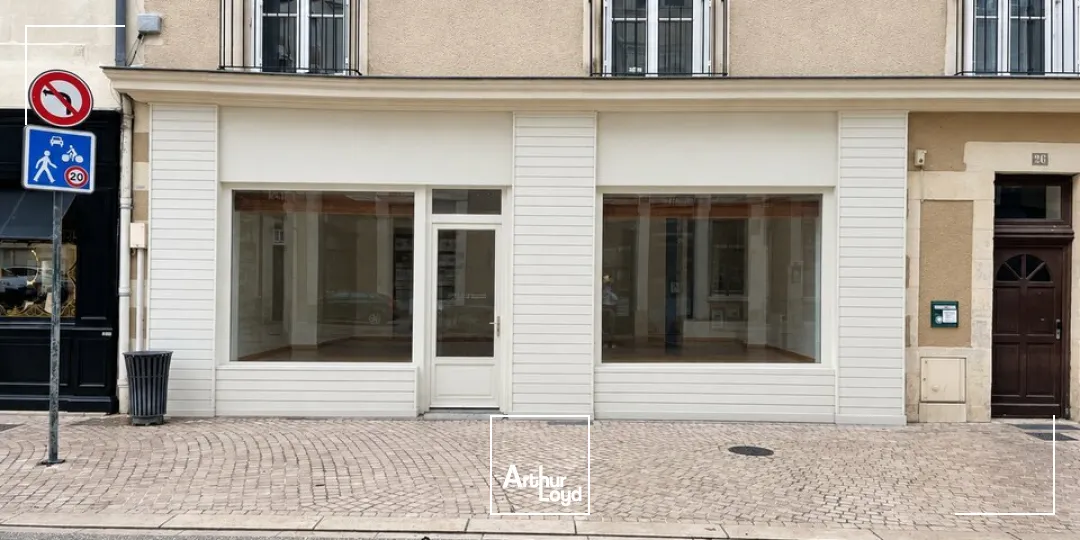 Locaux commerciaux - Location - POITIERS - 86000 - 47-47 - 7903997