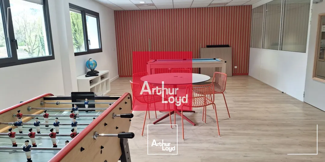 Bureaux - Location - SAINT EGREVE - 38120 - 11.84-49.72 - 7904230