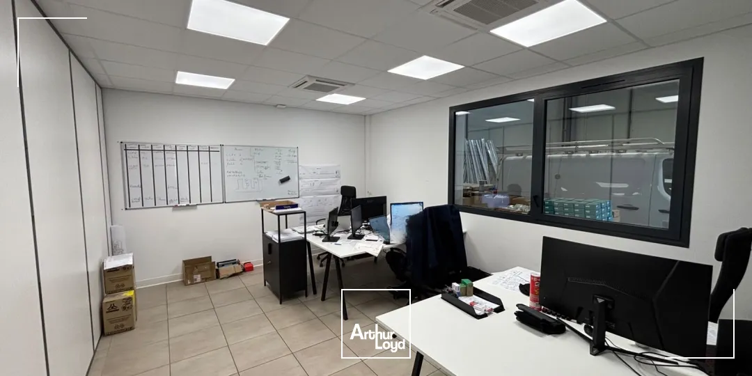 Locaux d'activité & Entrepôts - Location - LE GRAND QUEVILLY - 76120 - 400-400 - 7904364
