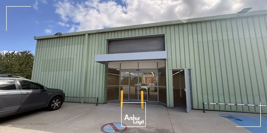 Locaux d'activité & Entrepôts - Location - MAGNY EN VEXIN - 95420 - 240-702 - 7904405