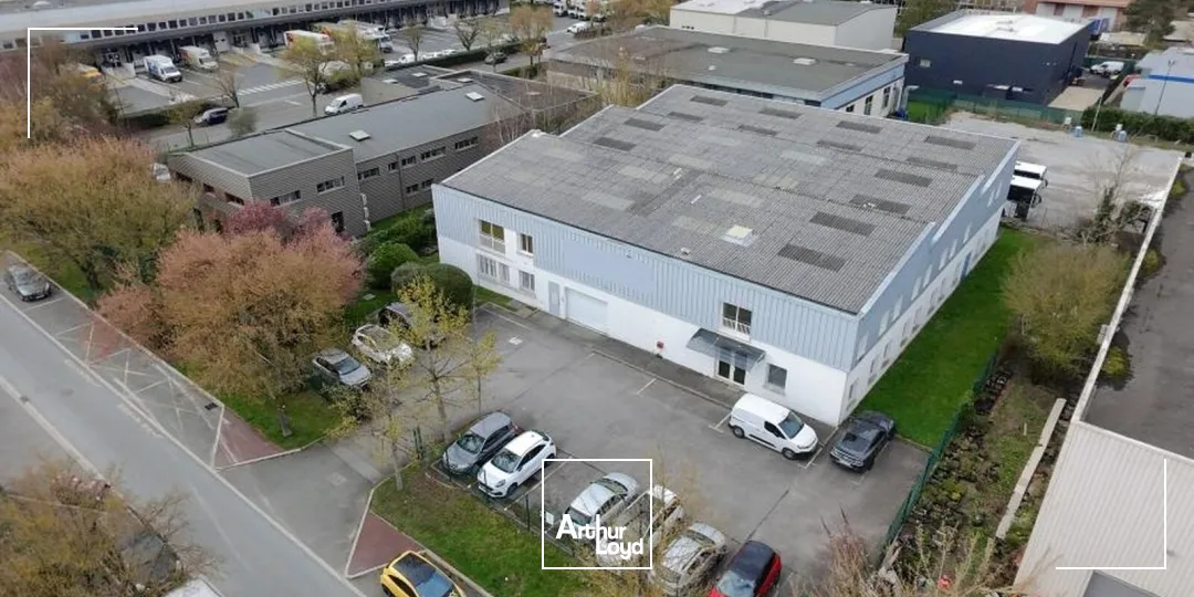 Locaux d'activité & Entrepôts - Vente - BUC - 78530 - 1470-1470 - 7904482