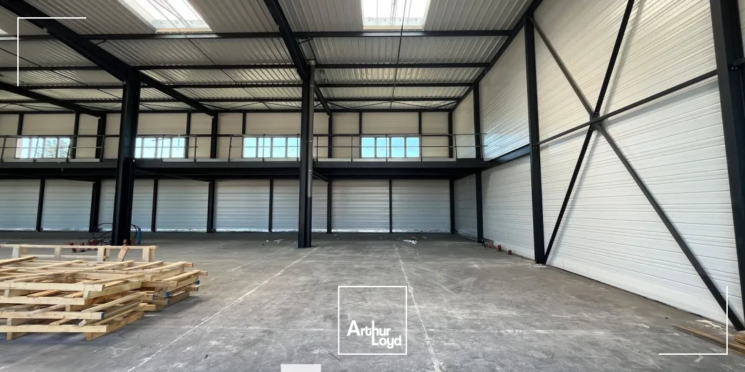 Locaux d'activité & Entrepôts - Vente - CORBAS - 69960 - 188.2-1781.3 - 7904756