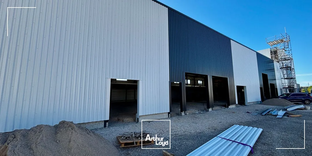 Locaux d'activité & Entrepôts - Vente - CLERMONT L'HERAULT - 34800 - 191.54-2434.98 - 7905382