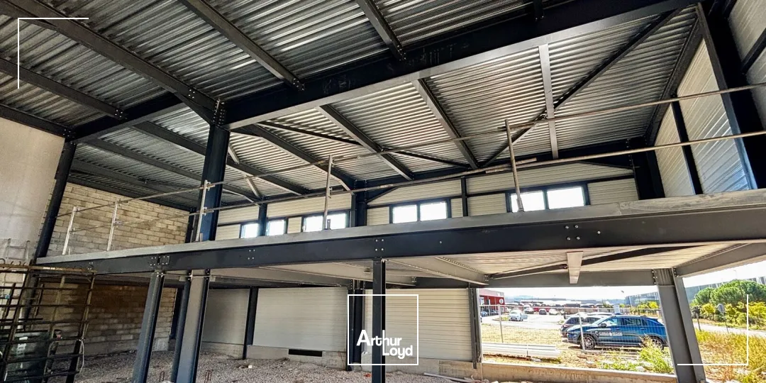 Locaux d'activité & Entrepôts - Vente - CLERMONT L'HERAULT - 34800 - 191.54-2434.98 - 7905386