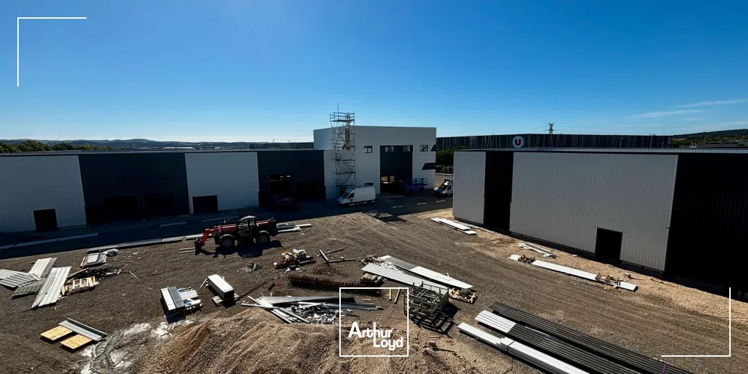 Locaux d'activité & Entrepôts - Vente - CLERMONT L'HERAULT - 34800 - 191.54-2434.98 - 7905384