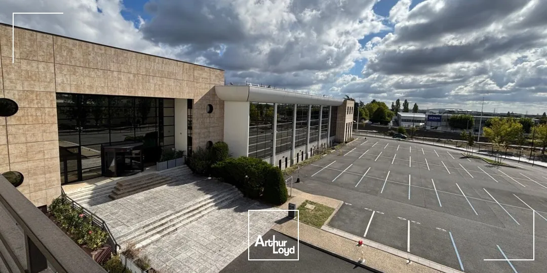 Locaux d'activité & Entrepôts - Location - PONTOISE - 95300 - 8756.6-8756.6 - 7905431