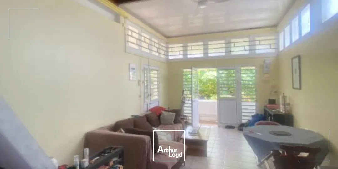 Locaux commerciaux - Location - Fort De France - 97200 - 230-230 - 7905667
