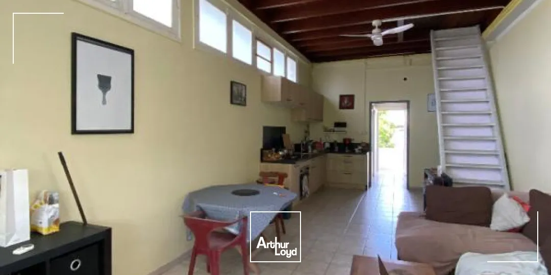 Locaux commerciaux - Location - Fort De France - 97200 - 230-230 - 7905666