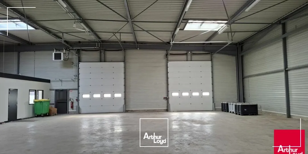 Locaux d'activité & Entrepôts - Location - LA CHAPELLE SAINT AUBIN - 72650 - 625-625 - 7905954