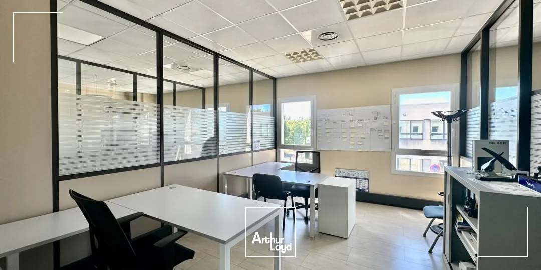 Locaux d'activité & Entrepôts - Location - VITROLLES - 13127 - 425-425 - 7906045