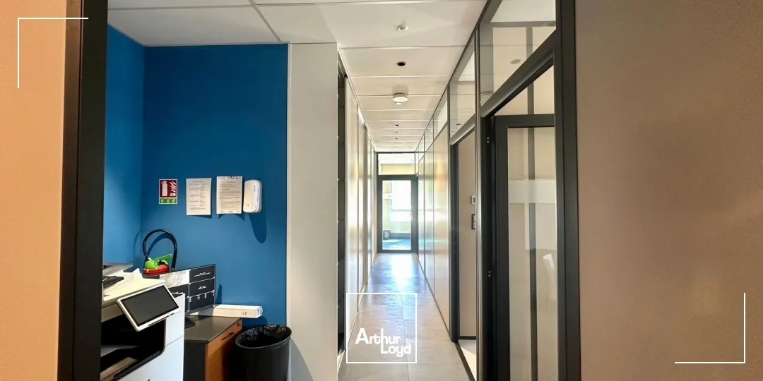 Locaux d'activité & Entrepôts - Location - VITROLLES - 13127 - 425-425 - 7906044