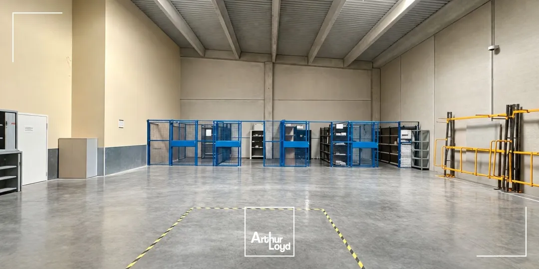 Locaux d'activité & Entrepôts - Location - VITROLLES - 13127 - 425-425 - 7906040