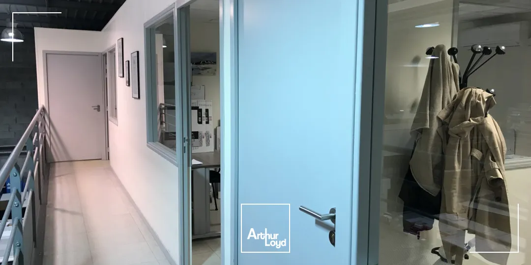 Locaux d'activité & Entrepôts - Location - BOUGUENAIS - 44340 - 600-600 - 7906298