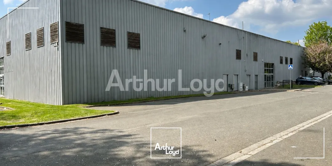 Locaux d'activité & Entrepôts - Location - VILLENEUVE D'ASCQ - 59650 - 396-1692 - 7906569