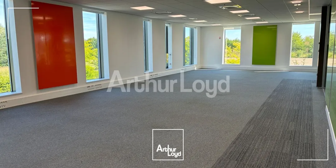 Bureaux - Location - SAINGHIN EN MELANTOIS - 59262 - 1267.35-4017.7 - 7906590