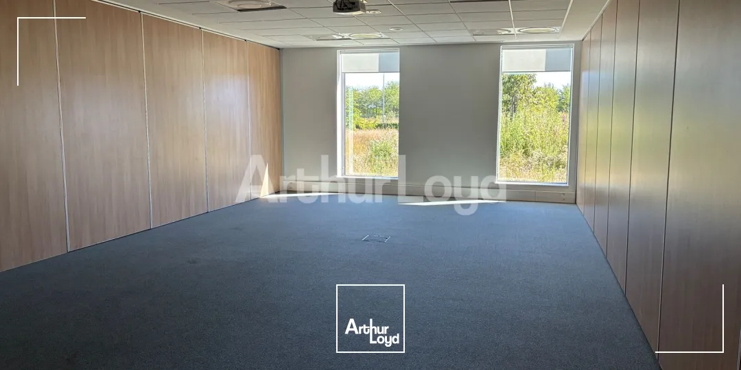 Bureaux - Location - SAINGHIN EN MELANTOIS - 59262 - 1267.35-4017.7 - 7906602