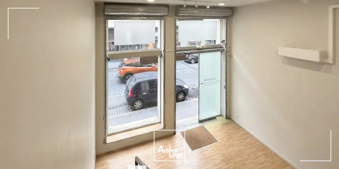 Locaux commerciaux - Location - LYON - 69006 - 80-80 - 7906705