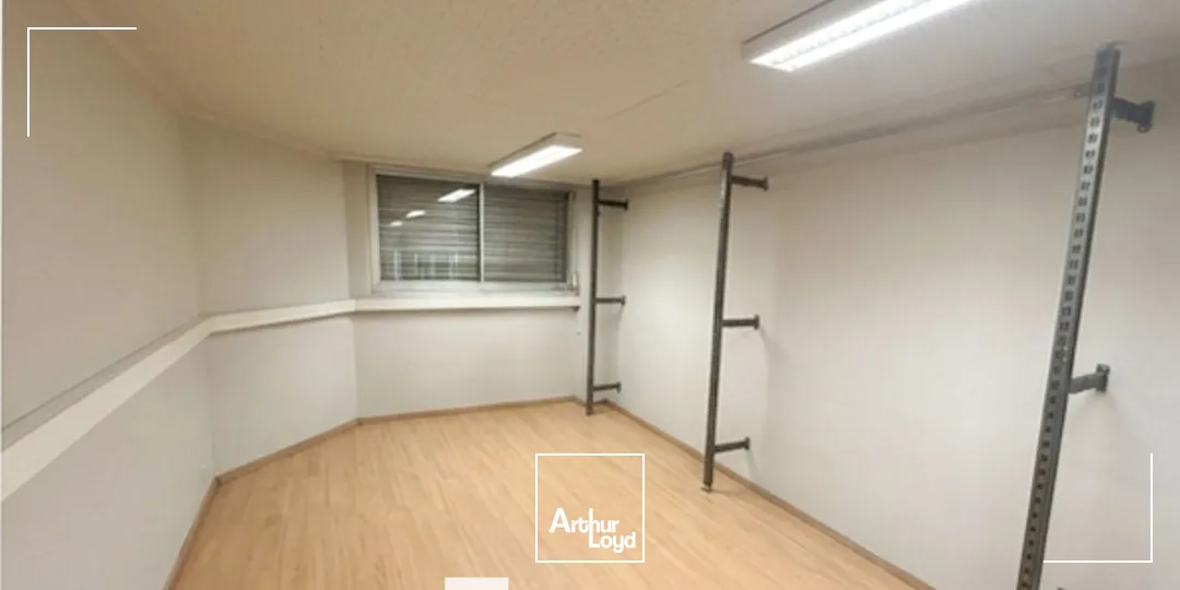 Locaux commerciaux - Location - LYON - 69006 - 80-80 - 7906707
