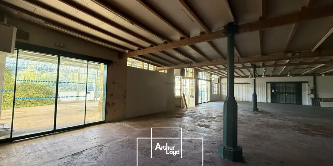 Locaux commerciaux - Location - SARLAT-LA-CANÉDA - 24200 - 835-835 - 7906901