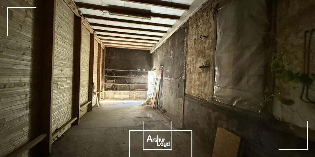 Locaux commerciaux - Location - SARLAT-LA-CANÉDA - 24200 - 835-835 - 7906902