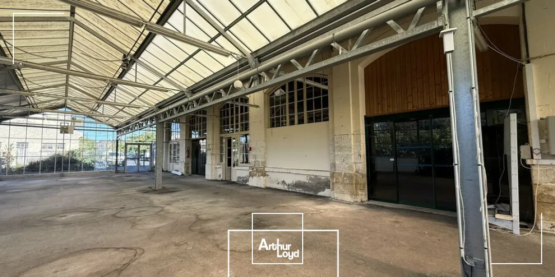 Locaux commerciaux - Location - SARLAT-LA-CANÉDA - 24200 - 835-835 - 7906906