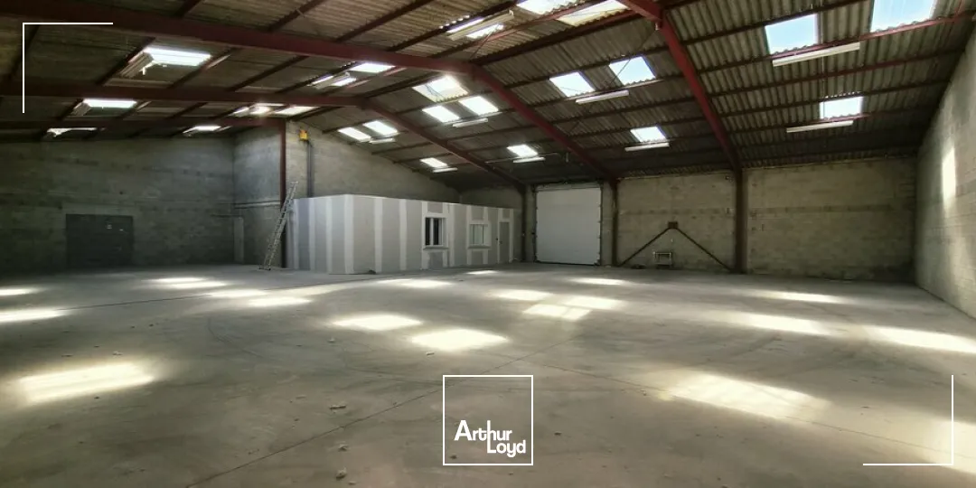 Locaux d'activité & Entrepôts - Location - QUETIGNY - 21800 - 440-440 - 7906914