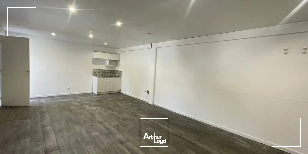 Locaux d'activité & Entrepôts - Location - MORTEFONTAINE EN THELLE - 60570 - 360-360 - 7907095