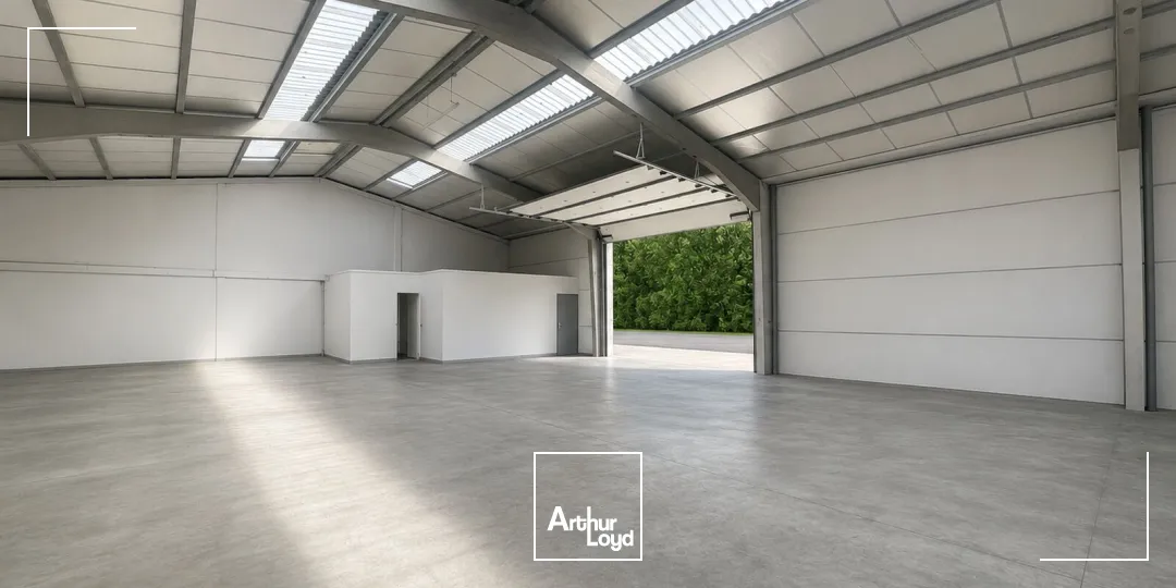 Locaux d'activité & Entrepôts - Location - MORTEFONTAINE EN THELLE - 60570 - 720-720 - 7907098