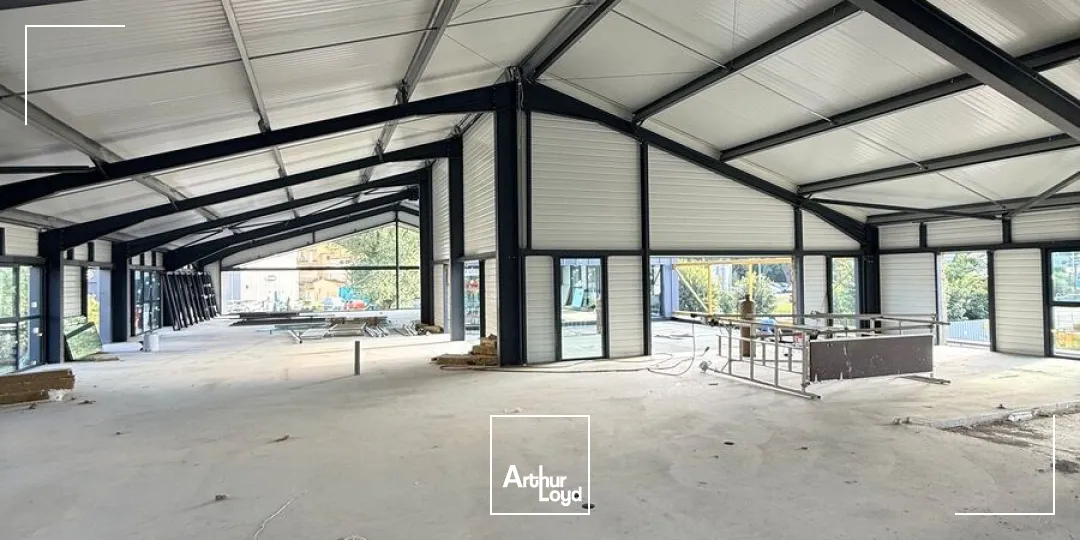 Locaux commerciaux - Location - SALON DE PROVENCE - 13300 - 40-443 - 7907120