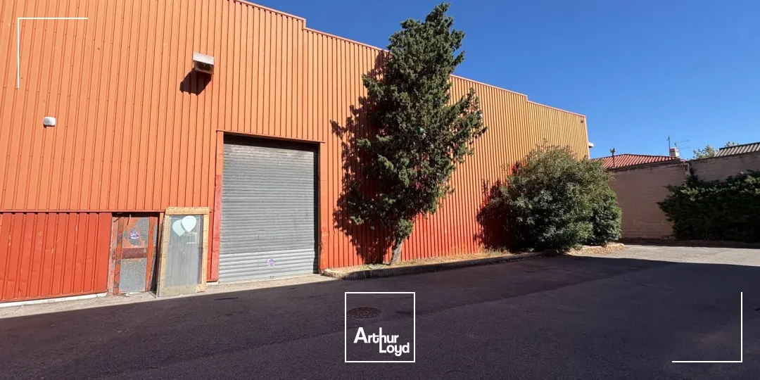 Locaux d'activité & Entrepôts - Location - MARSEILLE - 13014 - 1100-1100 - 7907409