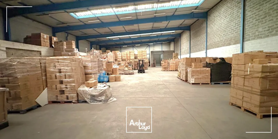 Locaux d'activité & Entrepôts - Location - MARSEILLE - 13014 - 1100-1100 - 7907407