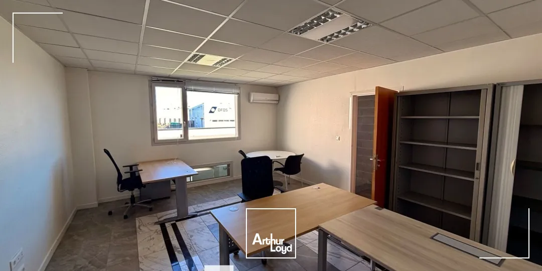 Locaux d'activité & Entrepôts - Location - SAINT PRIEST - 69800 - 100-210 - 7907614