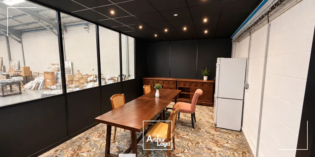 Locaux d'activité & Entrepôts - Location - RILLIEUX LA PAPE - 69140 - 342-1475 - 7907629