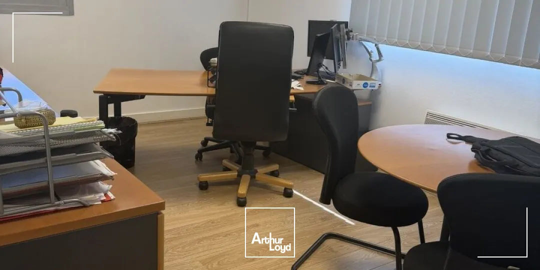 Locaux d'activité & Entrepôts - Location - MIONS - 69780 - 851-851 - 7907631