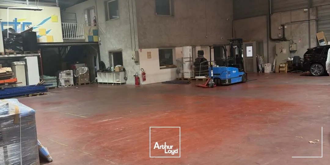 Locaux d'activité & Entrepôts - Location - MIONS - 69780 - 851-851 - 7907635