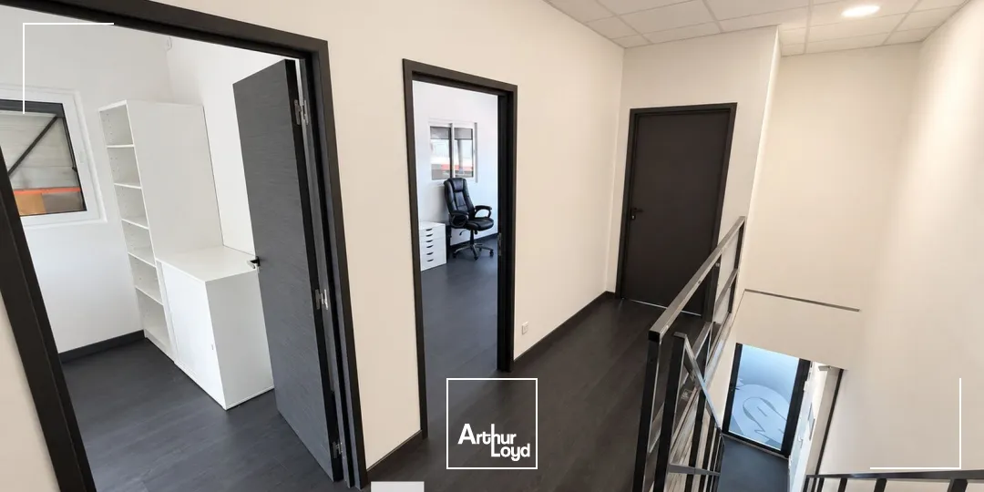 Locaux d'activité & Entrepôts - Vente - COLOMBIER SAUGNIEU - 69124 - 250-250 - 7907646