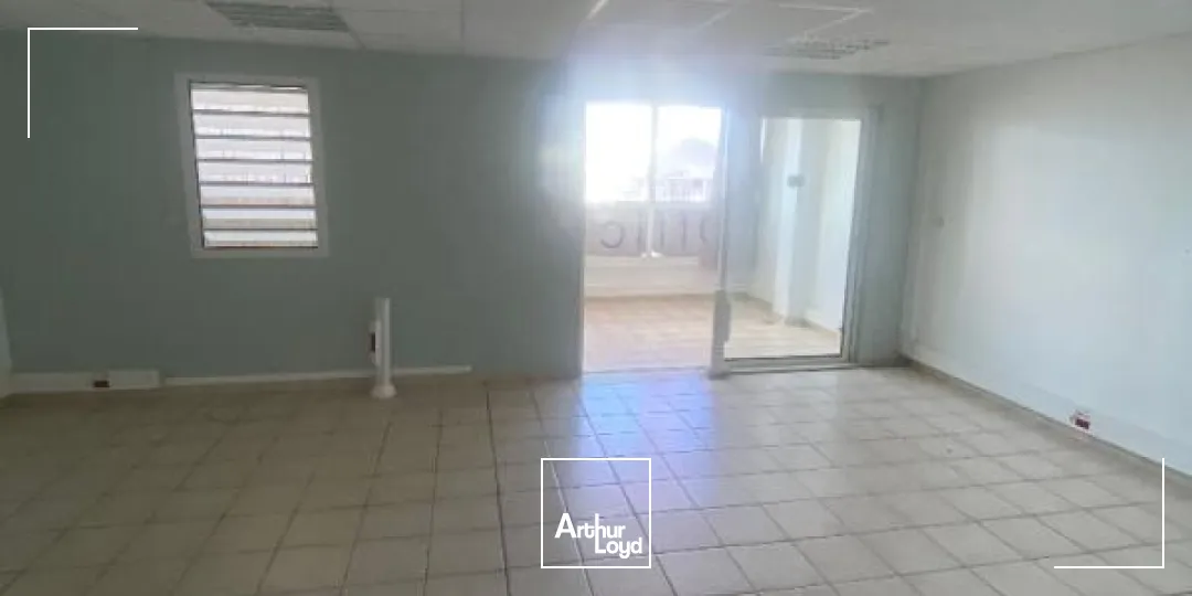 Bureaux - Vente - Fort De France - 97200 - 240-240 - 7907671