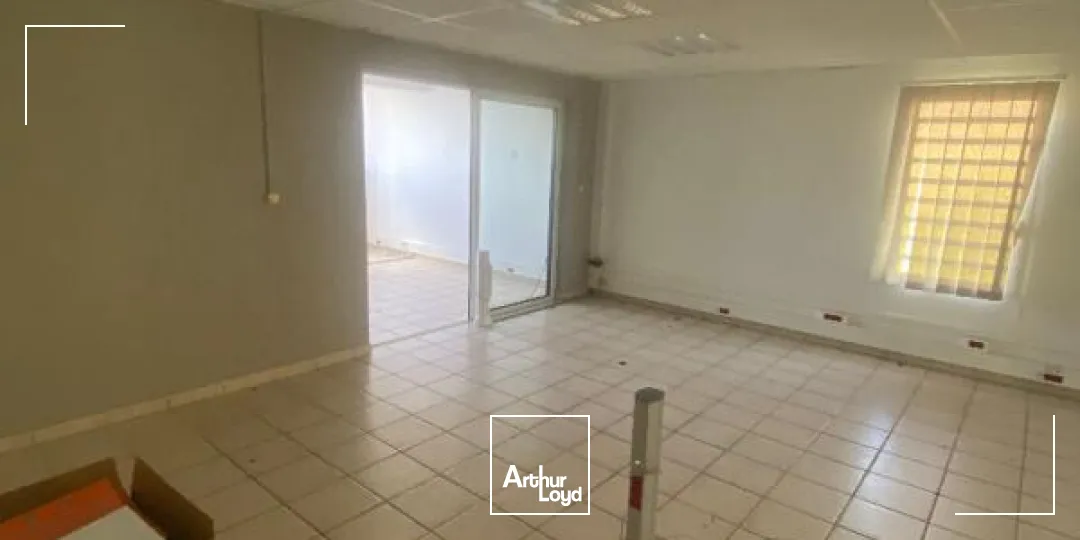 Bureaux - Vente - Fort De France - 97200 - 240-240 - 7907676