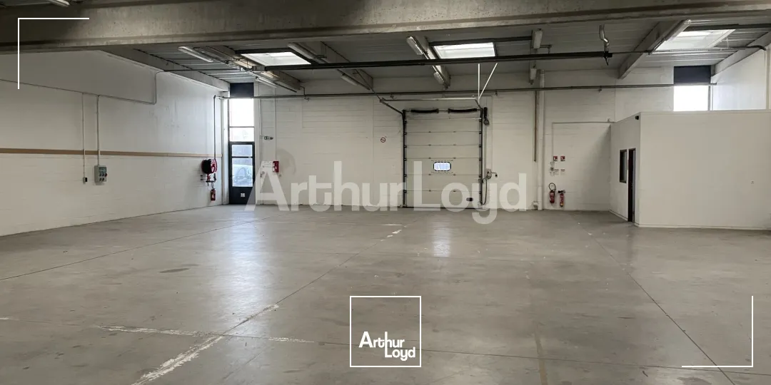 Locaux d'activité & Entrepôts - Location - ROOST WARENDIN - 59286 - 182-1384 - 7908704